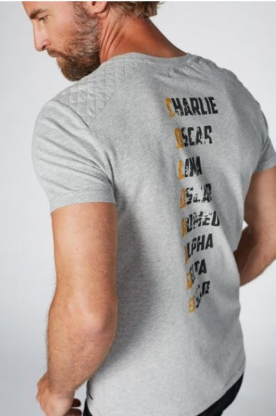 Colorado Denim Rundhals T-Shirt „Flavius“ mit Fliegeralphabet