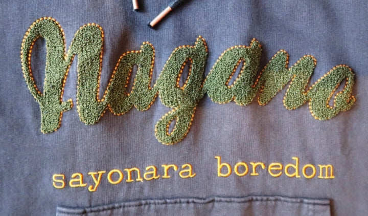 Nagano Kapuzensweat "sayonara boredom" in dark navy